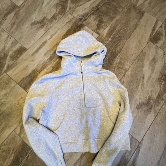 Lululemon scuba quarter zip - Picture 1 of 3